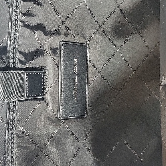 NWT MICHAEL KORS Cooper‎ Large Bright White  Signature Backpack - Picture 7 of 10